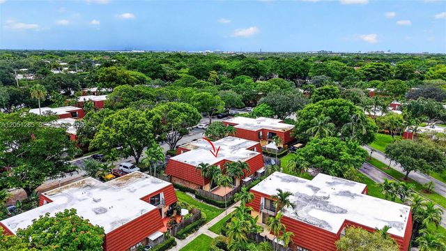 719 NW 98th Cir, Plantation, FL 33324