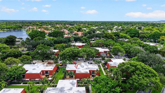 719 NW 98th Cir, Plantation, FL 33324