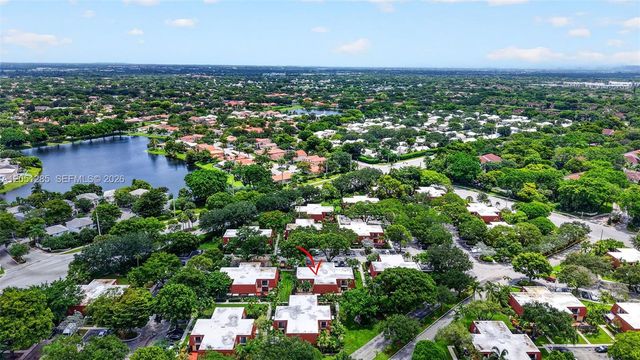 719 NW 98th Cir, Plantation, FL 33324