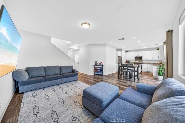 220 Hass Lane, Fallbrook, CA 92028