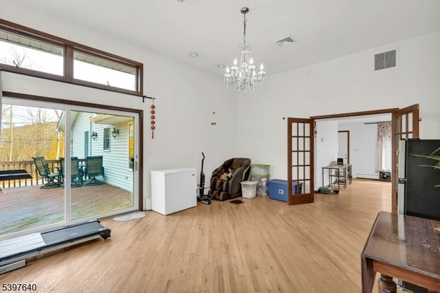 699 E Shore Rd, West Milford Twp., NJ 07421