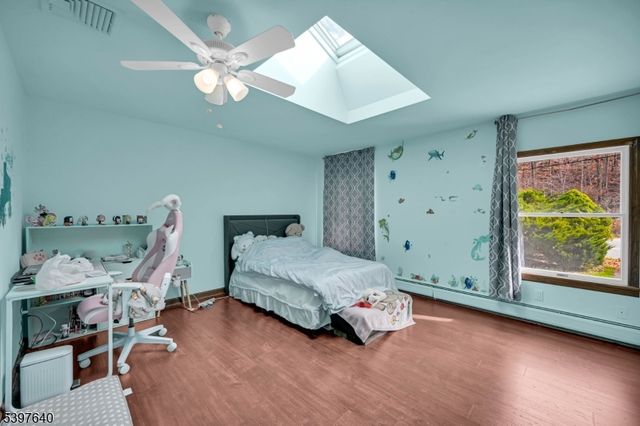 699 E Shore Rd, West Milford Twp., NJ 07421