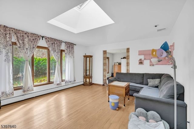 699 E Shore Rd, West Milford Twp., NJ 07421