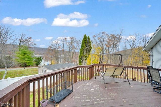 699 E Shore Rd, West Milford Twp., NJ 07421
