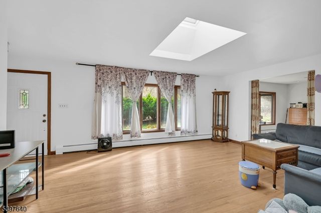 699 E Shore Rd, West Milford Twp., NJ 07421