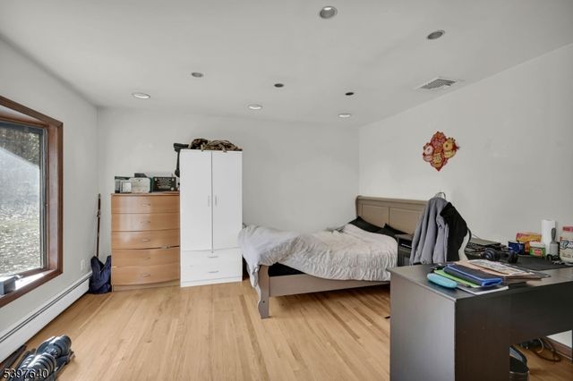 699 E Shore Rd, West Milford Twp., NJ 07421