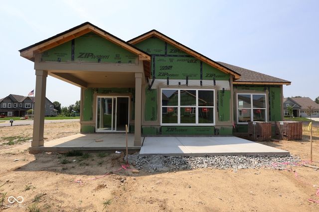5001 Carmine Street, Brownsburg, IN 46112