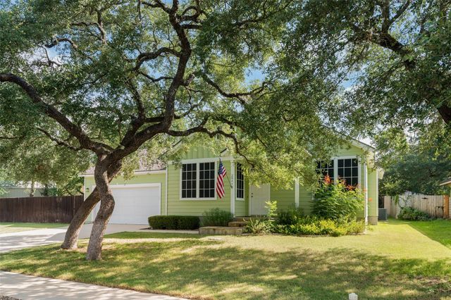 2046 Ridge View DR, San Marcos, TX 78666