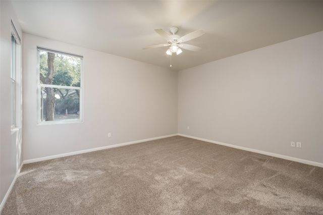2046 Ridge View DR, San Marcos, TX 78666