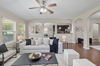17900 Linkview DR, Dripping Springs, TX 78620