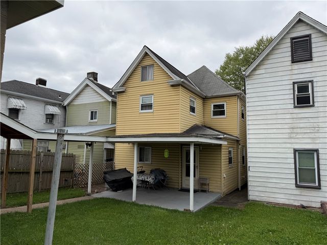 339 Ohio Ave, Glassport, PA 15045