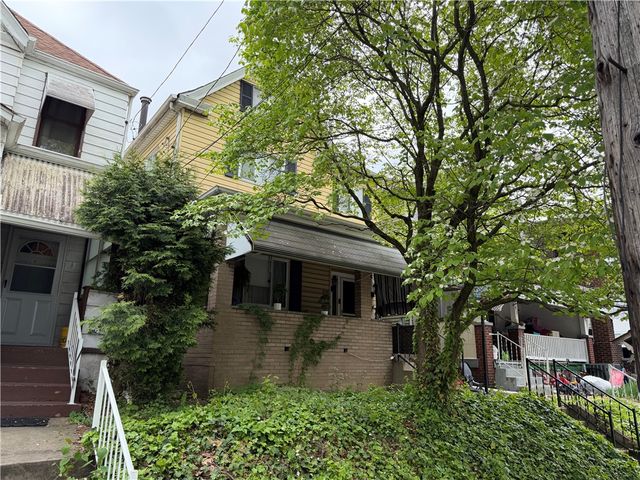 339 Ohio Ave, Glassport, PA 15045