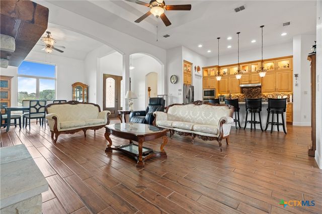 610 Battistrada, New Braunfels, TX 78132