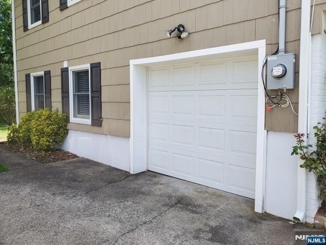 132 Chadwick Place, Glen Rock, NJ 07452