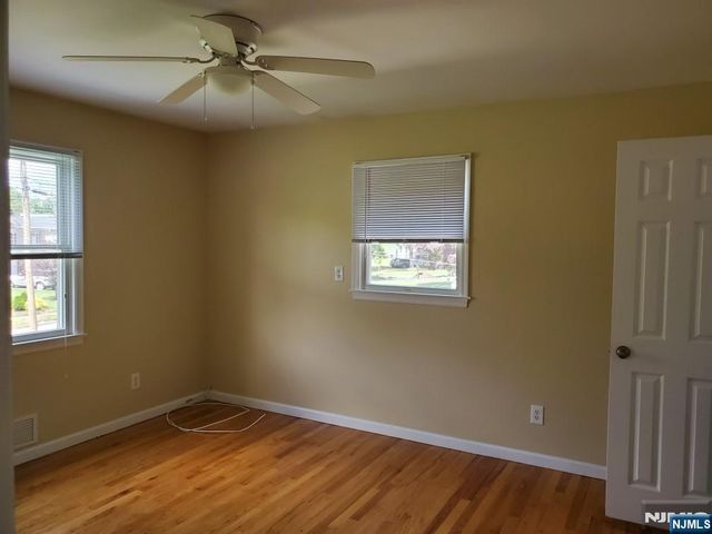 132 Chadwick Place, Glen Rock, NJ 07452