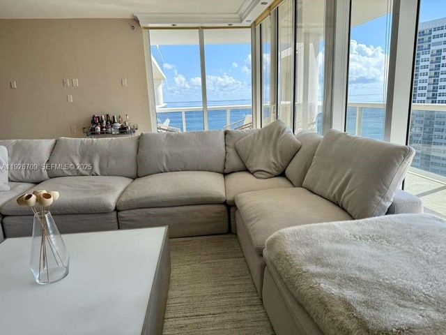 1850 S Ocean Dr 1405, Hallandale Beach, FL 33009