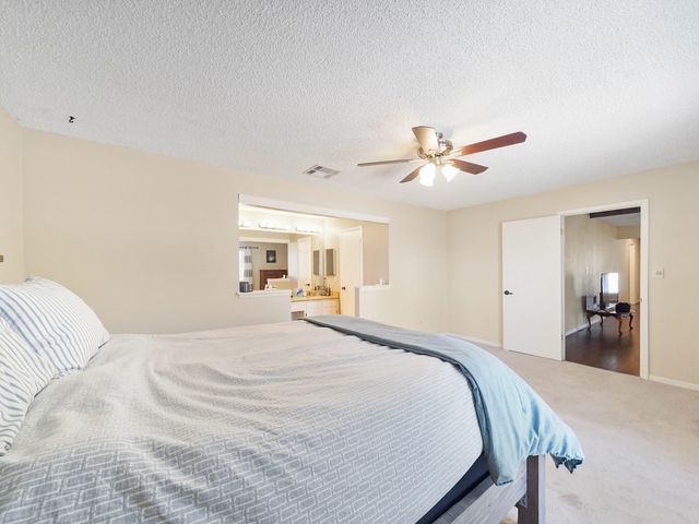 2239 Highland Hills Drive, Sugar Land, TX 77478