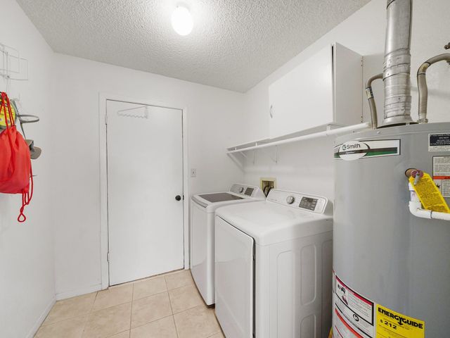 2239 Highland Hills Drive, Sugar Land, TX 77478