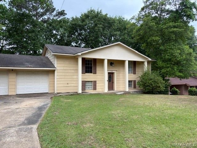 560 Farmington Road, Montgomery, AL 36109
