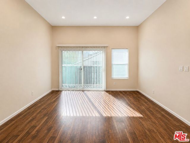 18645 Hatteras Street 263, Tarzana (los Angeles), CA 91356