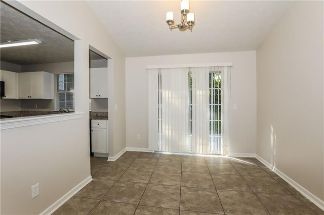 1361 Wrens Court, Jonesboro, GA 30238