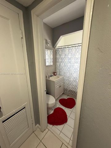 3411 SW 11th St 3B, Miami, FL 33135