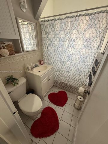 3411 SW 11th St 3B, Miami, FL 33135