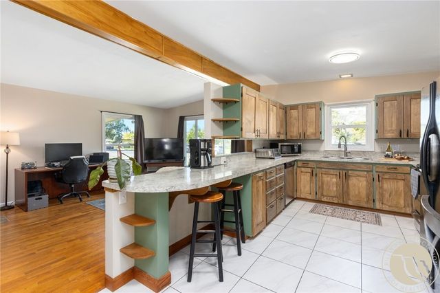 2124 Lewis AVENUE, Billings, MT 59102