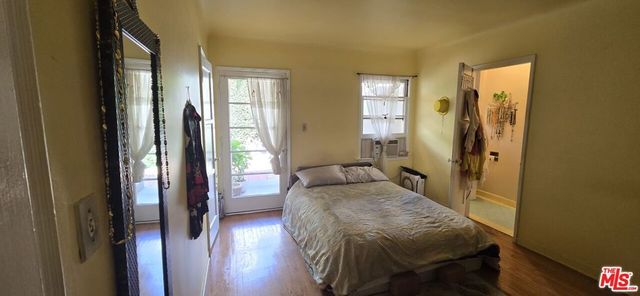 1013 S Curson Avenue, Los Angeles, CA 90019