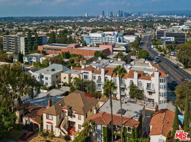 1013 S Curson Avenue, Los Angeles, CA 90019