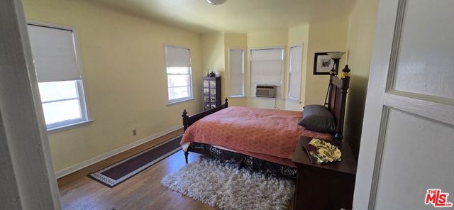 1013 S Curson Avenue, Los Angeles, CA 90019
