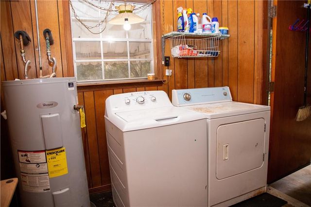 8230 Old Pascagoula Road, Theodore, AL 36582