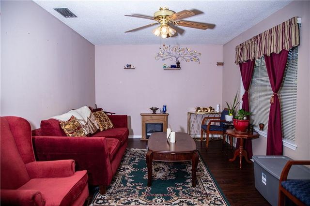 8230 Old Pascagoula Road, Theodore, AL 36582