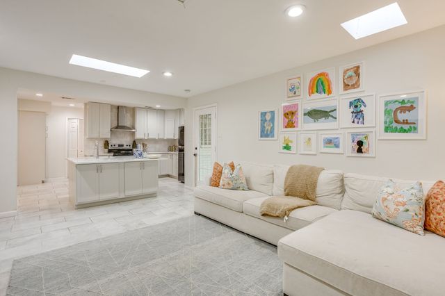 2541 Walsh Court, Fort Worth, TX 76109