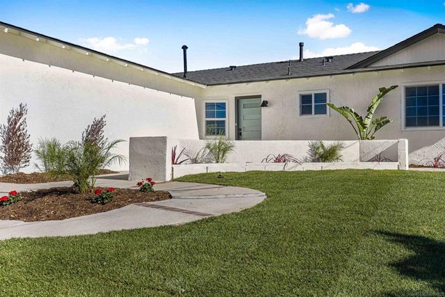 4948 Luna Dr, Oceanside, CA 92057