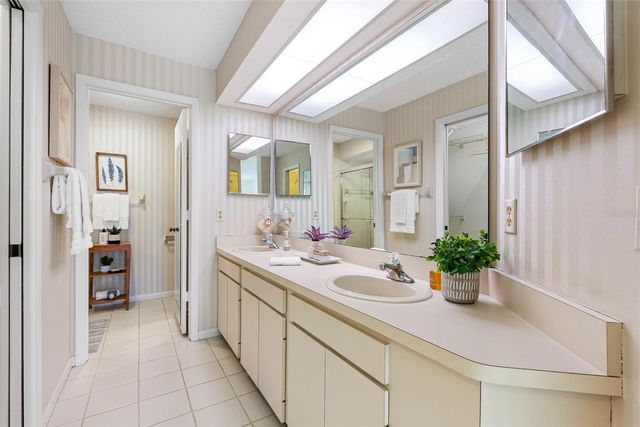 5244 MARSH FIELD ROAD 6, Sarasota, FL 34235