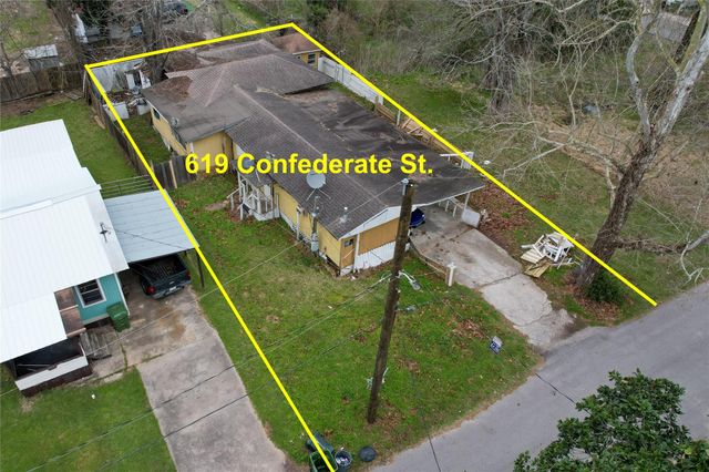 619 Confederate Street, Liberty, TX 77575