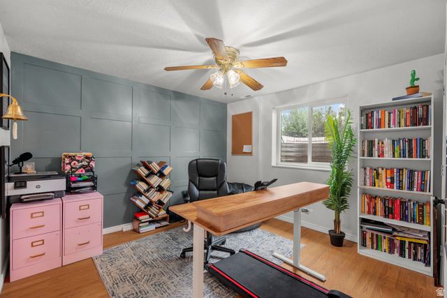 592 JIM BRIDGER DR, Centerville, UT 84014