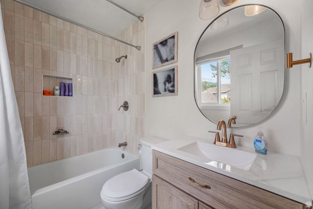 592 JIM BRIDGER DR, Centerville, UT 84014