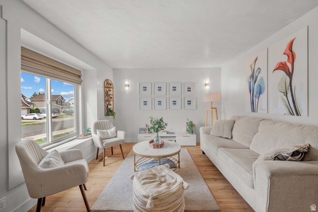 592 JIM BRIDGER DR, Centerville, UT 84014
