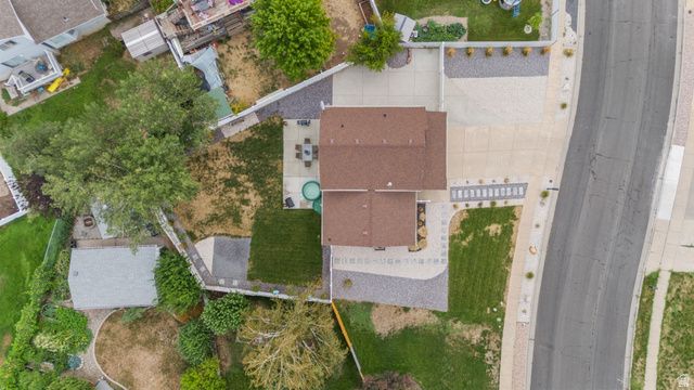 592 JIM BRIDGER DR, Centerville, UT 84014