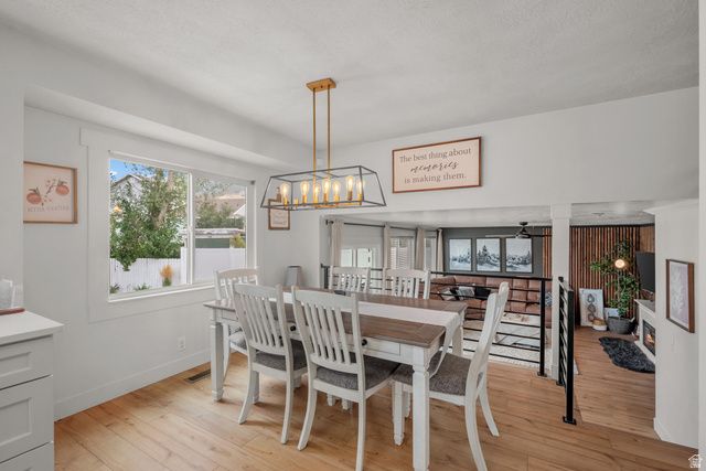 592 JIM BRIDGER DR, Centerville, UT 84014
