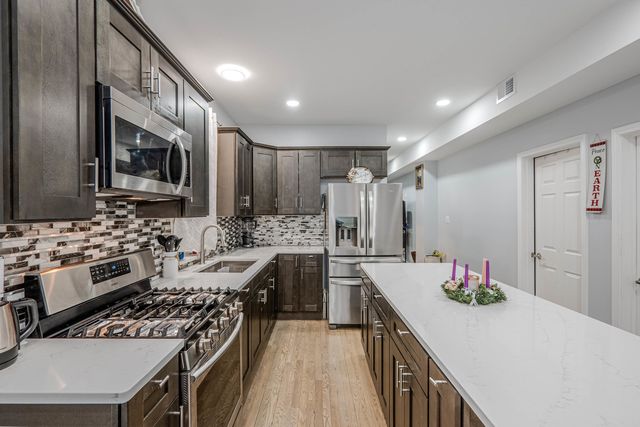 4849 S Paulina Street, Chicago, IL 60609