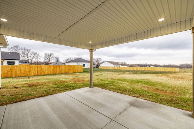 3050 Ayrshire Dr, Greenbrier, TN 37073