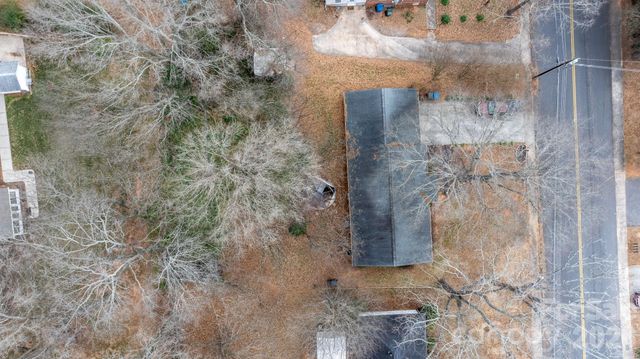 836 7th Avenue SW, Hickory, NC 28602