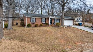 836 7th Avenue SW, Hickory, NC 28602