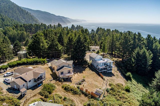 14 High Court, Shelter Cove, CA 95589