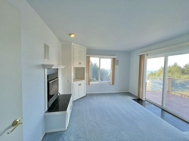 14 High Court, Shelter Cove, CA 95589