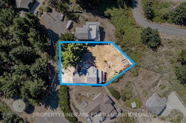 14 High Court, Shelter Cove, CA 95589