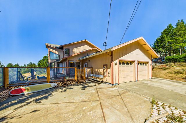 14 High Court, Shelter Cove, CA 95589